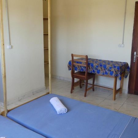 Centre Lucien Botovasoa Bed & Breakfast Antsiranana Exterior photo
